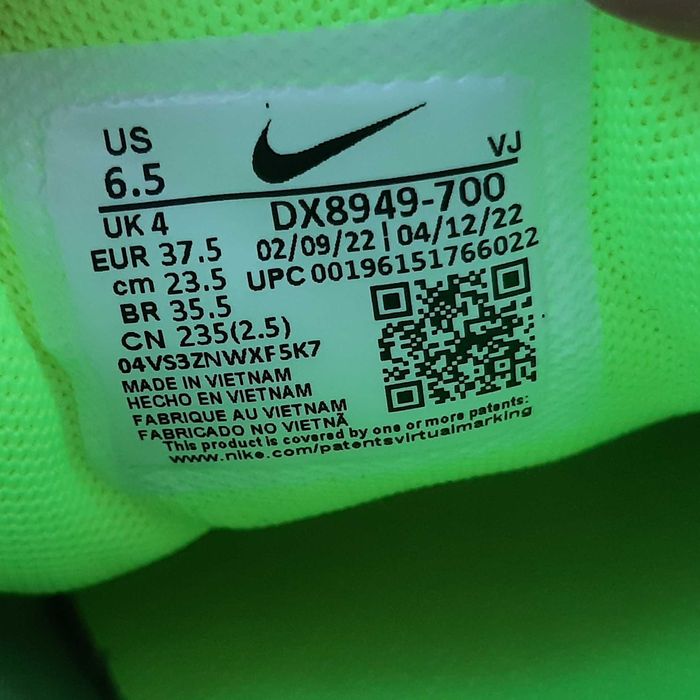 Жіночі кросівки Nike Air Max Bliss. Оригінал. Розмір 37.5 - 23.5 см