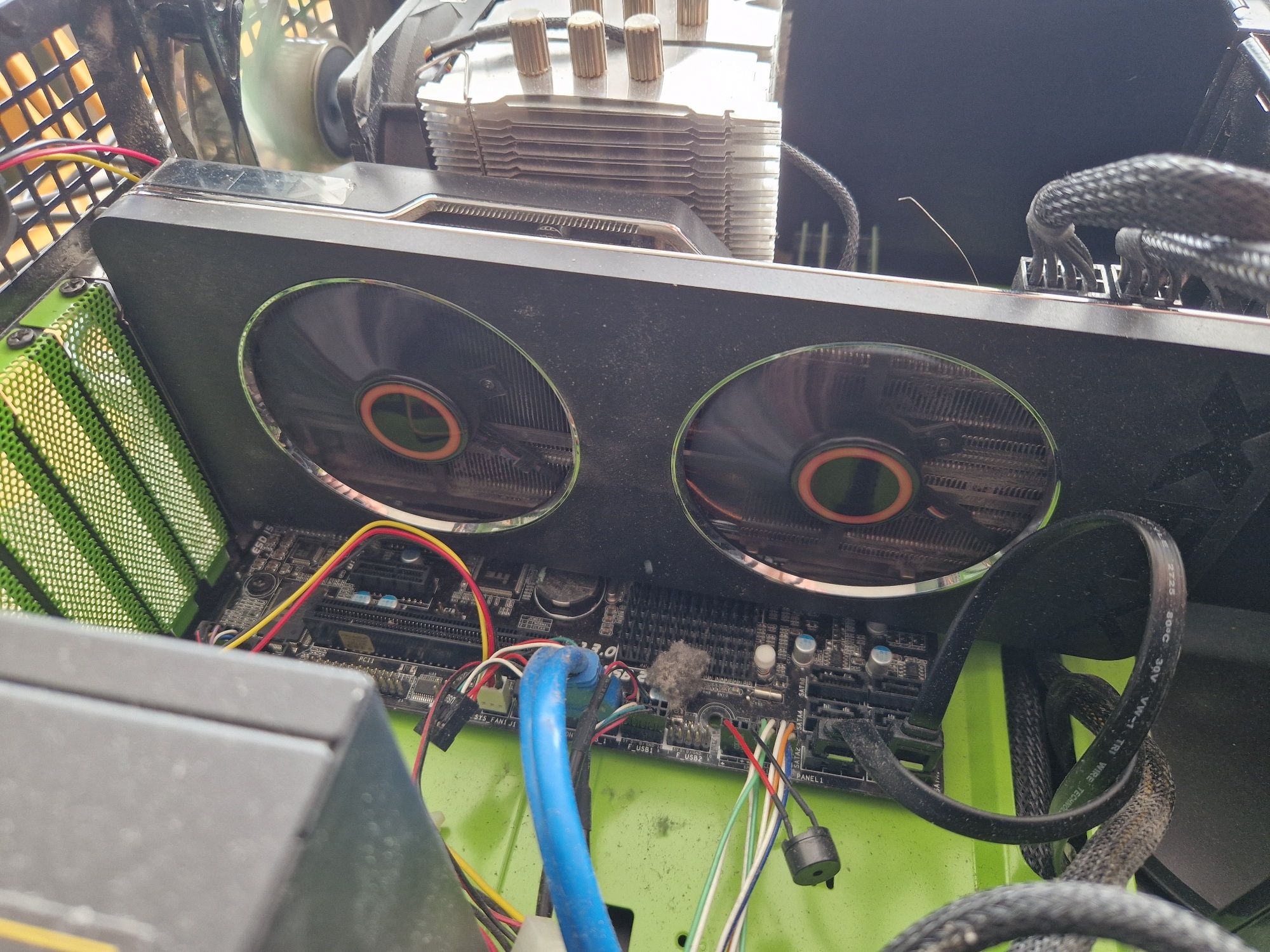 XFX R9 280X 3GB  Відеокарта  Стан гарний
