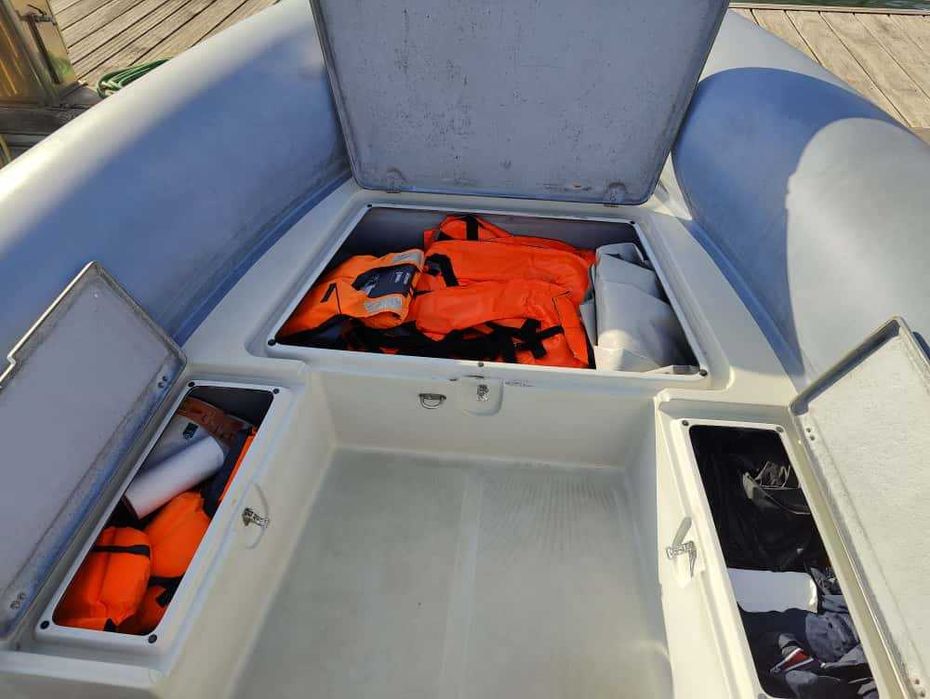 Semirrígido 9m CAPELLI + XTO 425