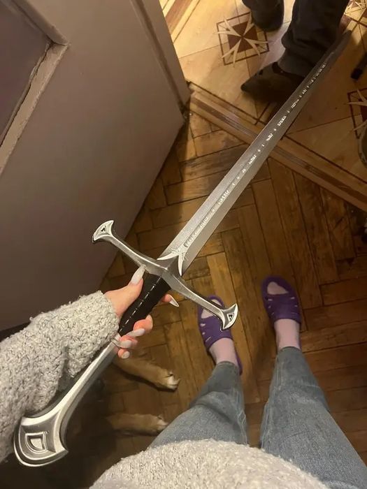 Андурил — меч Арагорна из «Властелина колец», 105 см — реквизит