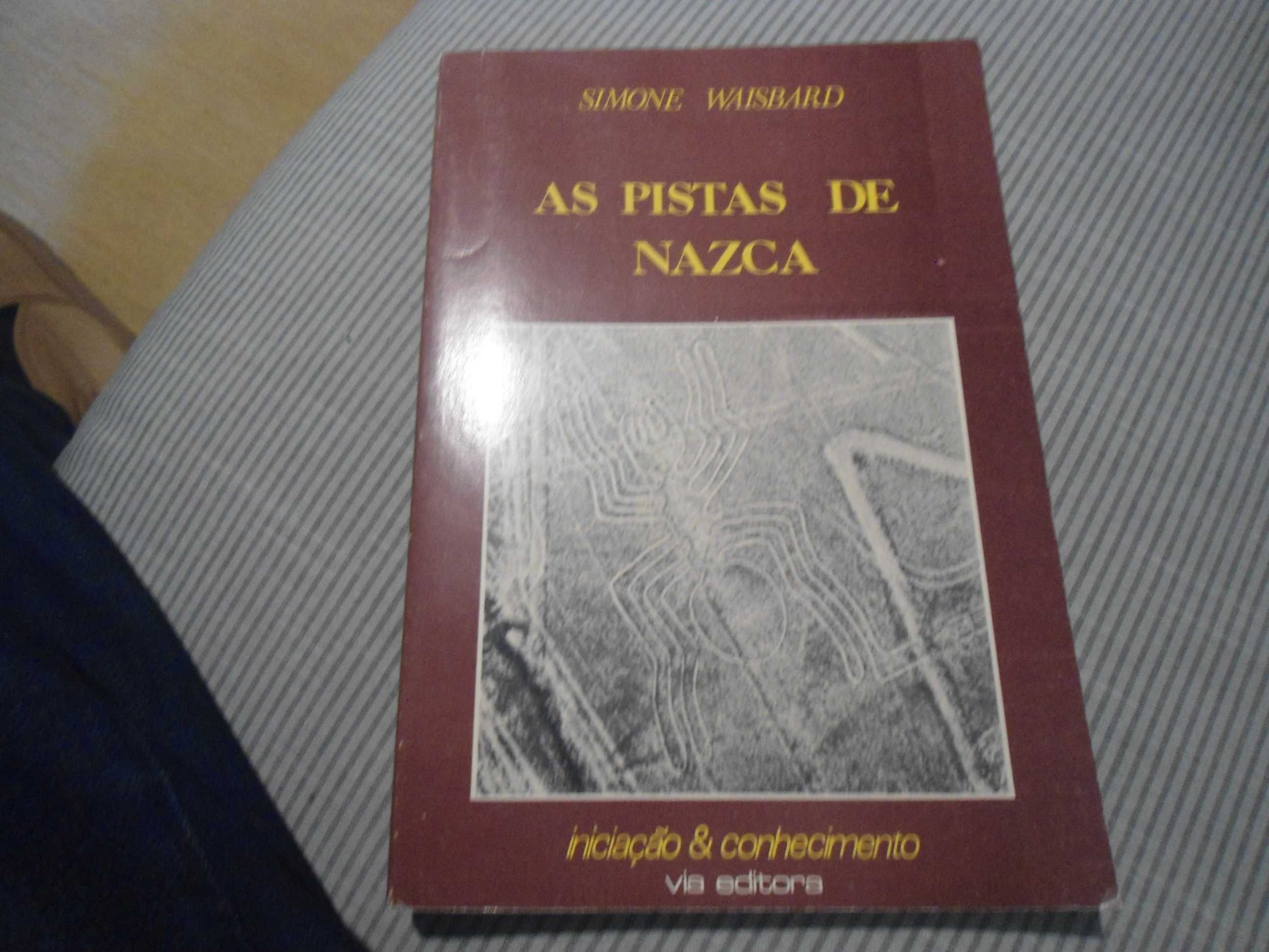 As Pistas de Nasca por Simone Waisbard