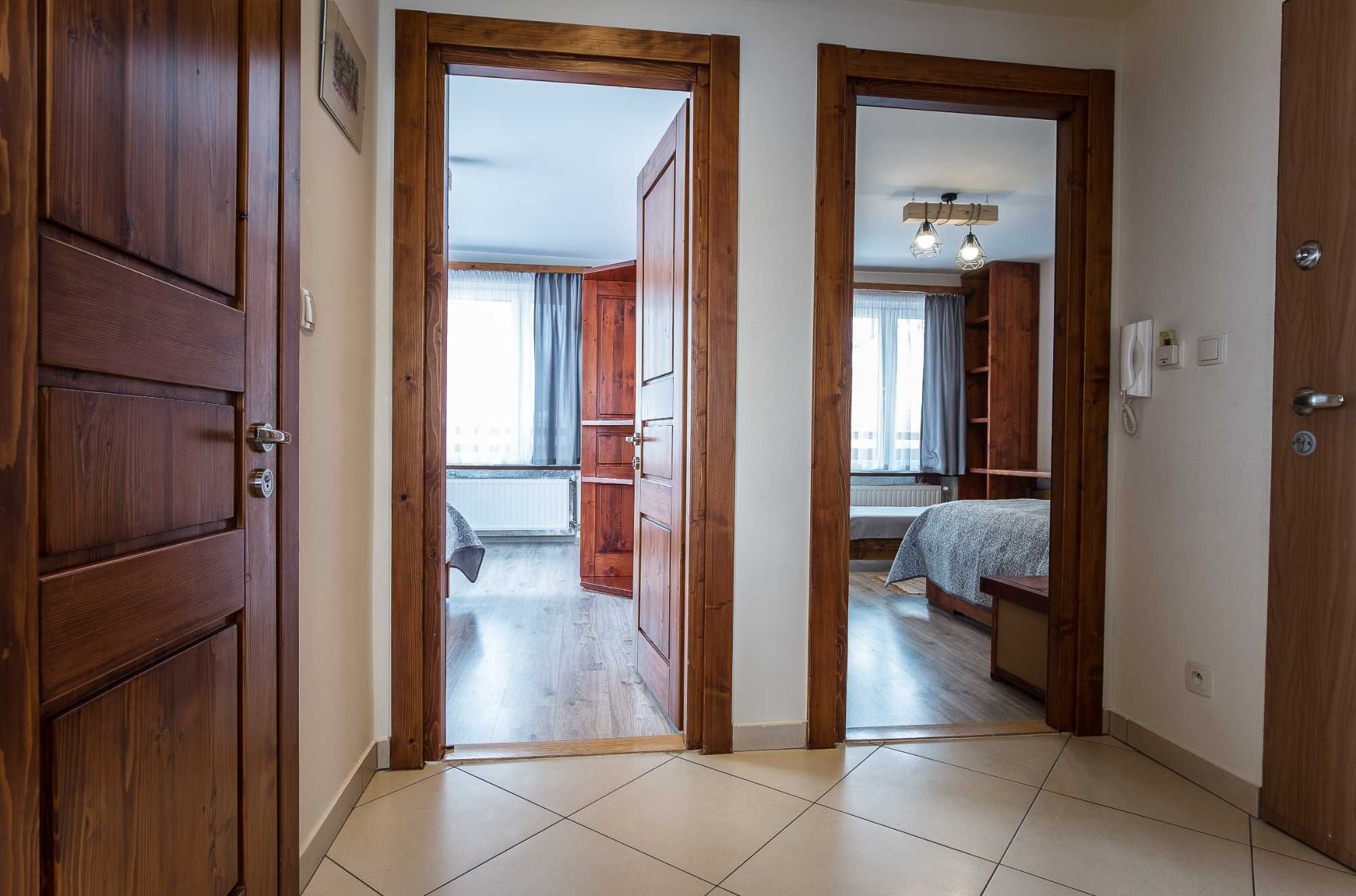 Apartamenty Bacówka Centrum Zakopane ul. Zamoyskiego 1 A