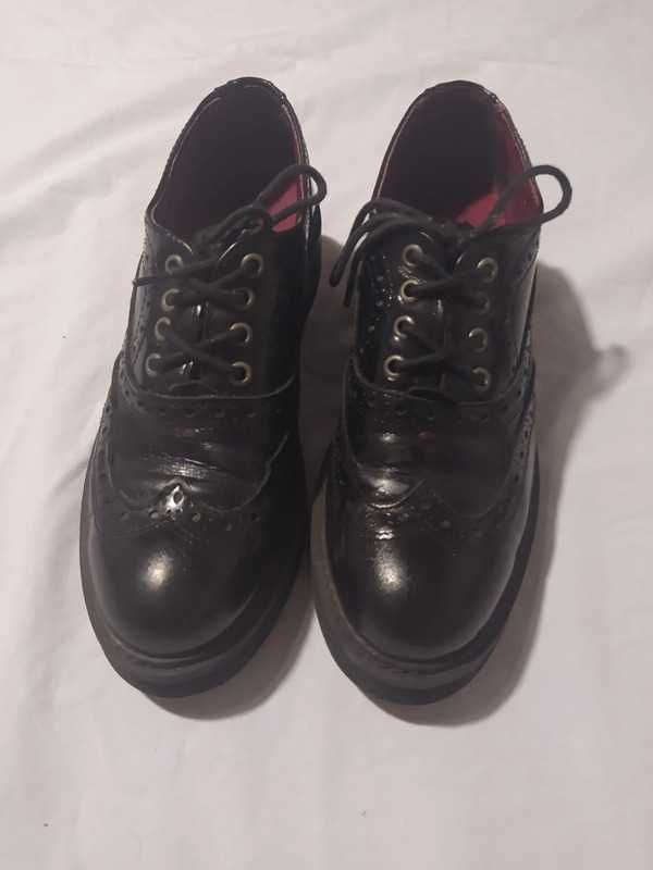 Sapatos Seaside pretos tipo Oxford