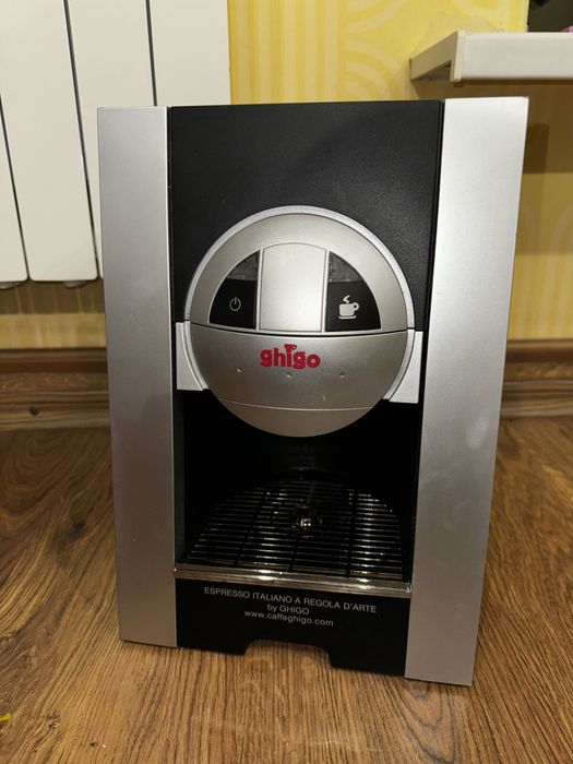 Кофемашина капсульная