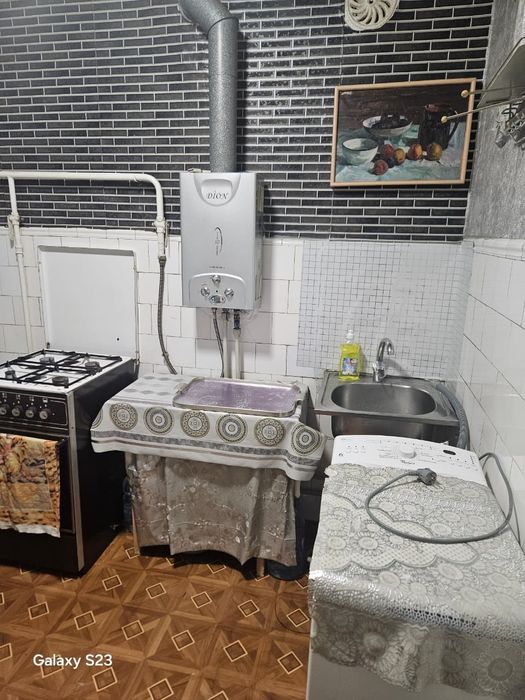 Сдам 2 ком.кв.СОБОРНЫЙ 5.000гр. район Анголенко