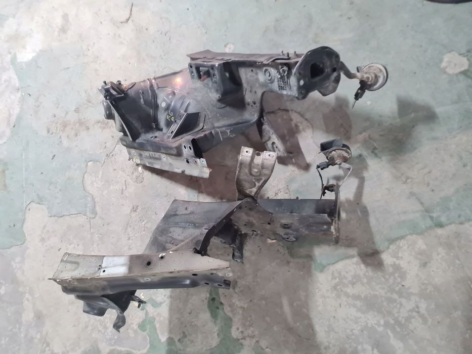 Podłużnica lewa lub prawa VW Passat B6