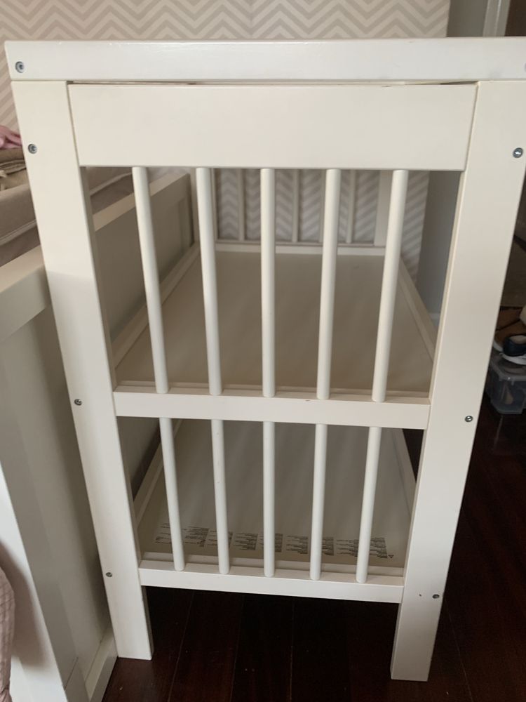 Muda fraldas IKEA