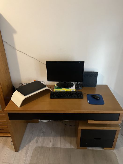 Secretaria base pinho mel