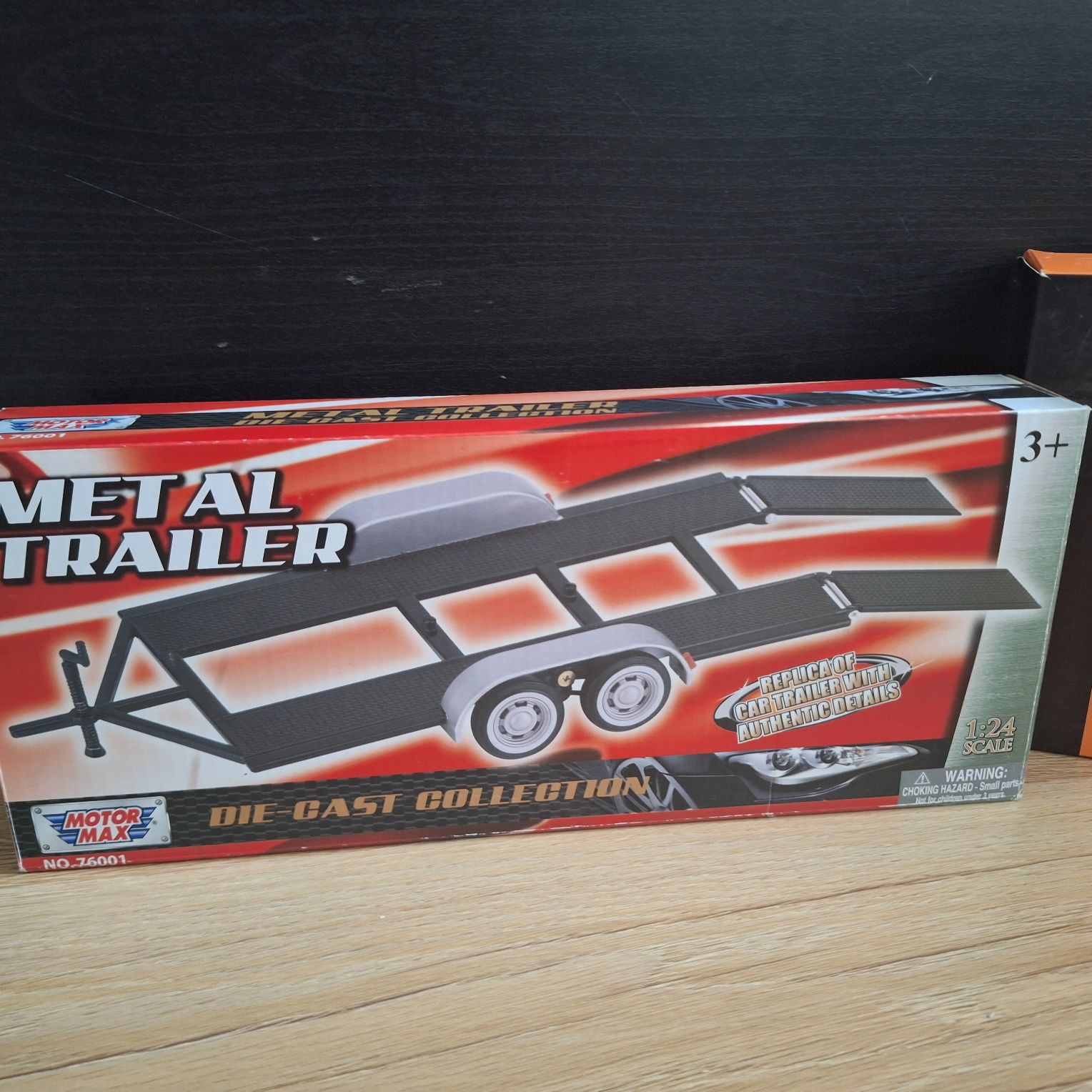 1:24 Laweta Przyczepa Samochodowa z ruchomymi rampami MotorMax