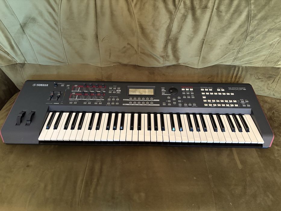 Yamaha moxF6 gwarancja 6 mies., transport