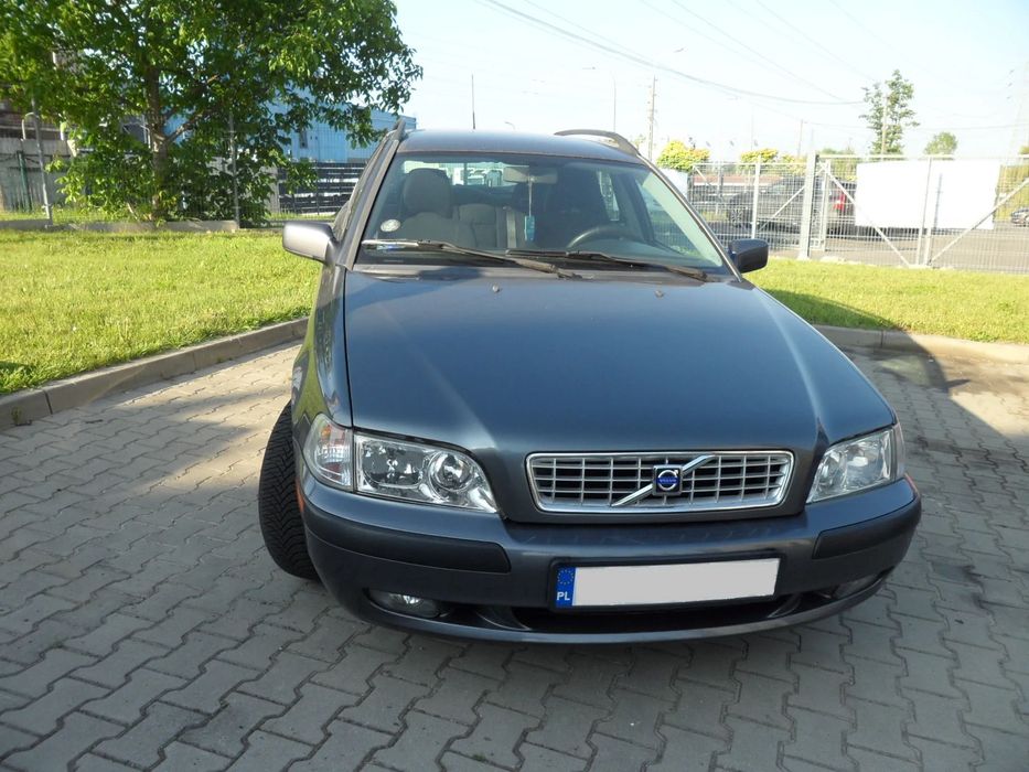 Volvo V40 Samochód zarejestrowany w kraju z ważnymi opłatami !