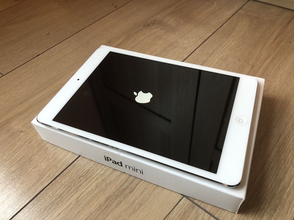 iPad MINI A1432 SILVER w bardzo dobrym stanie + dodatki!