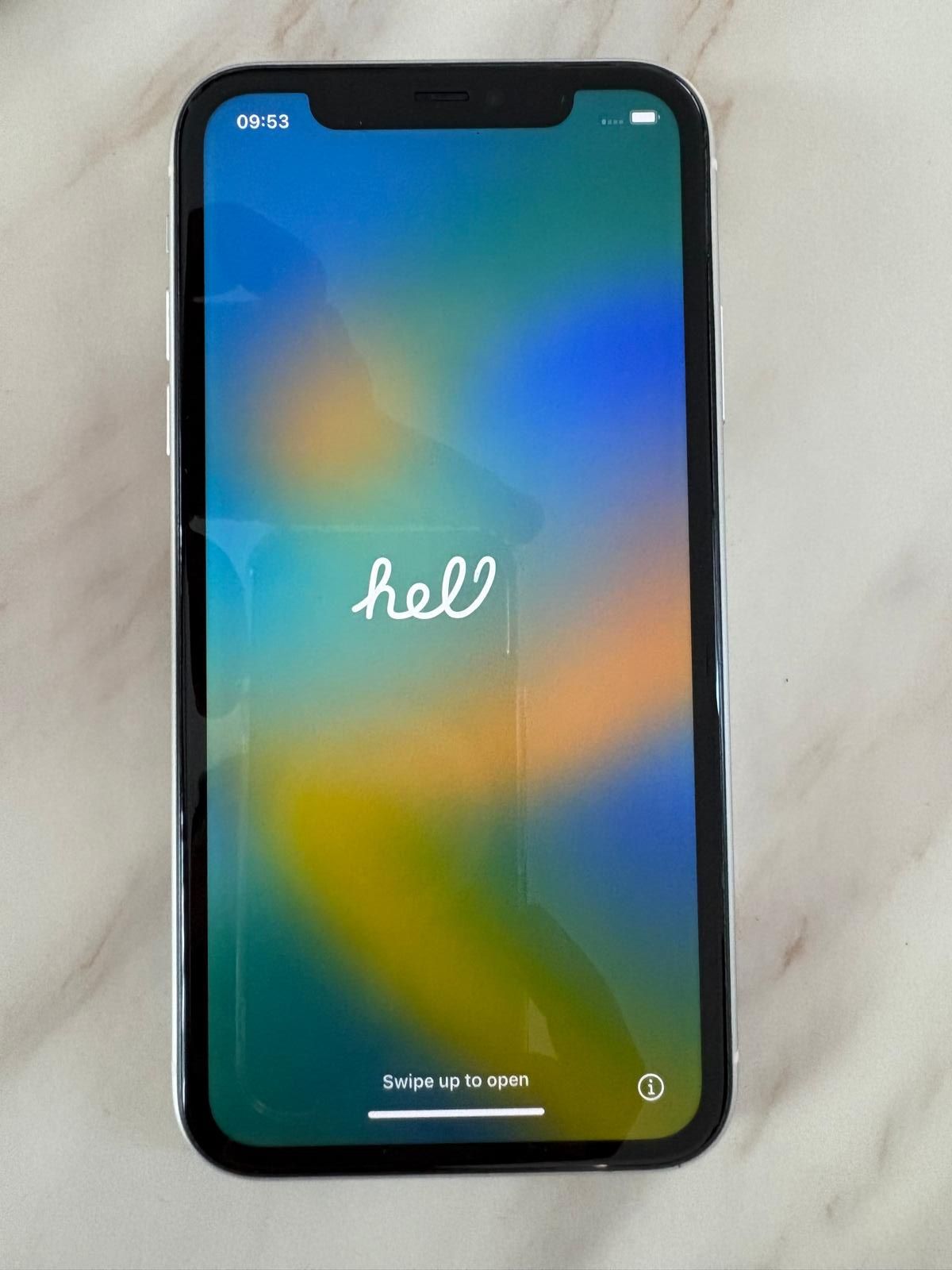 Iphone 11 128GB + akcesoria, stan BDB
