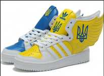 Ukrainian swag Jeremy Scott & Zelenskiї