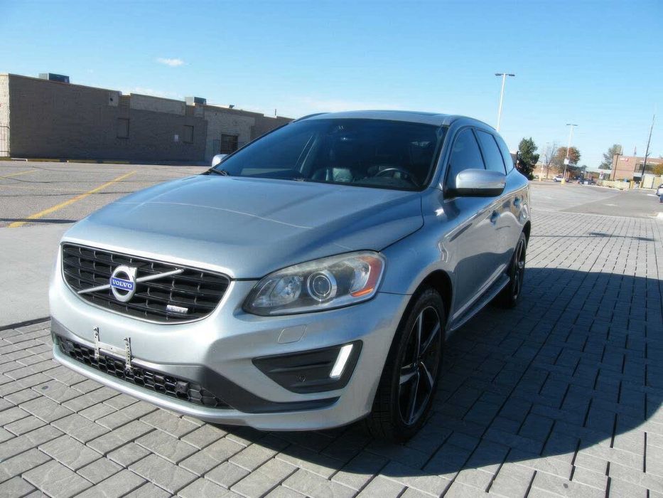 Volvo XC60 T6 R-Design Platinum      2015