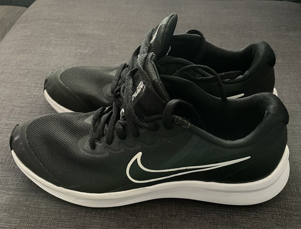 Ténis Nike Soft em optimo estado