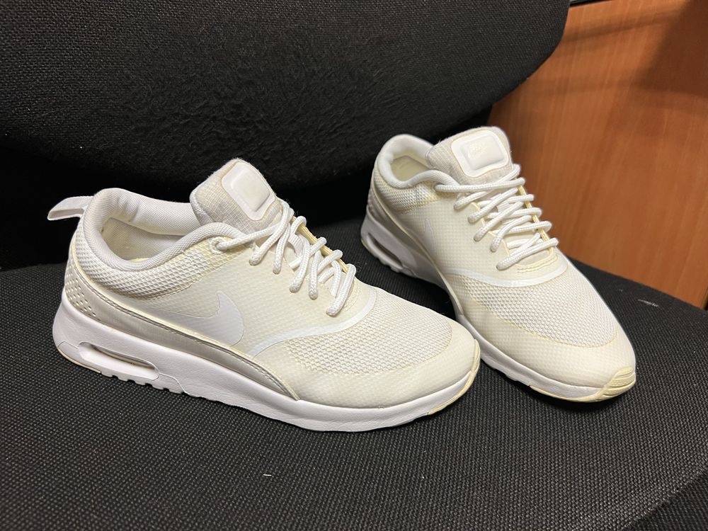 Buty damskie Sneakersy Nike Air Max Thea roz. 36,5 / 23 cm
