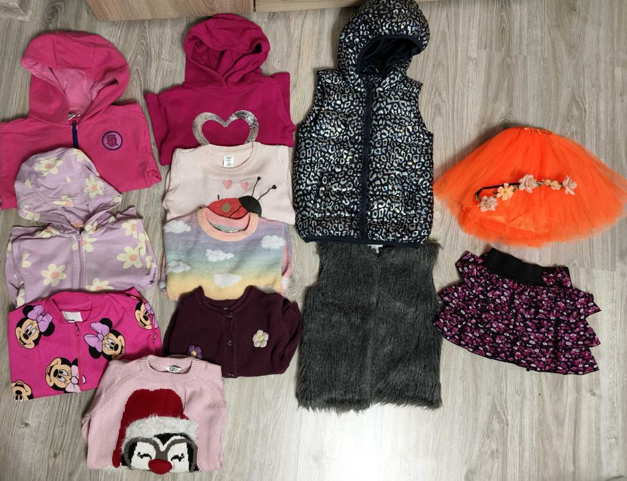 Paka mix ubrań dla dziewczynki 116 sweter,bluza, kamizelka, spódniczka