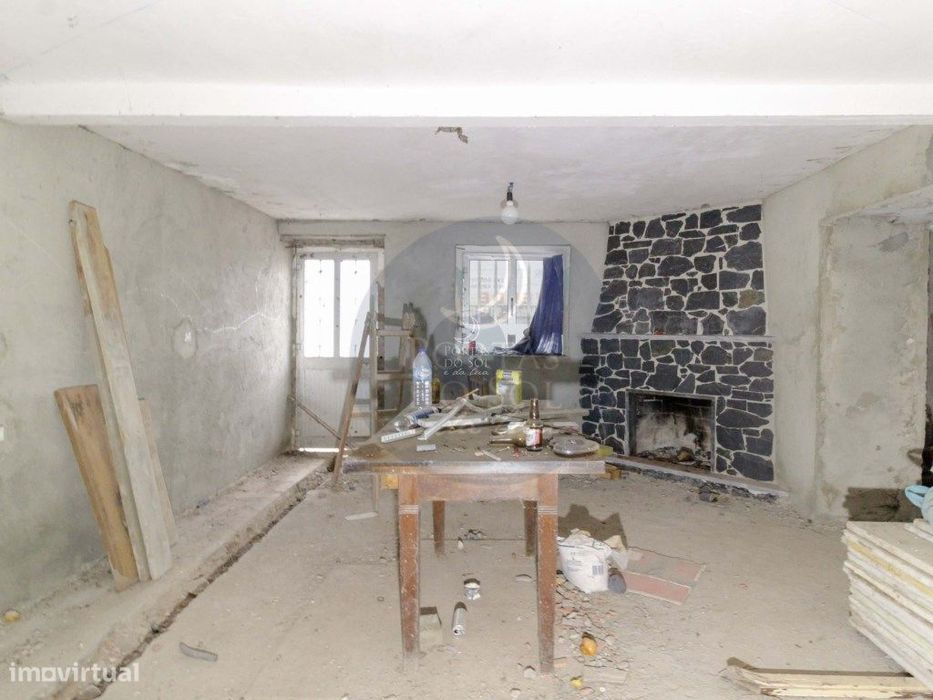 Moradia V2 c Terreno