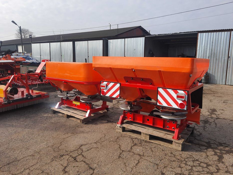 Rozsiewacz dwutalerzowy TORNADO DUO 600/1200kg