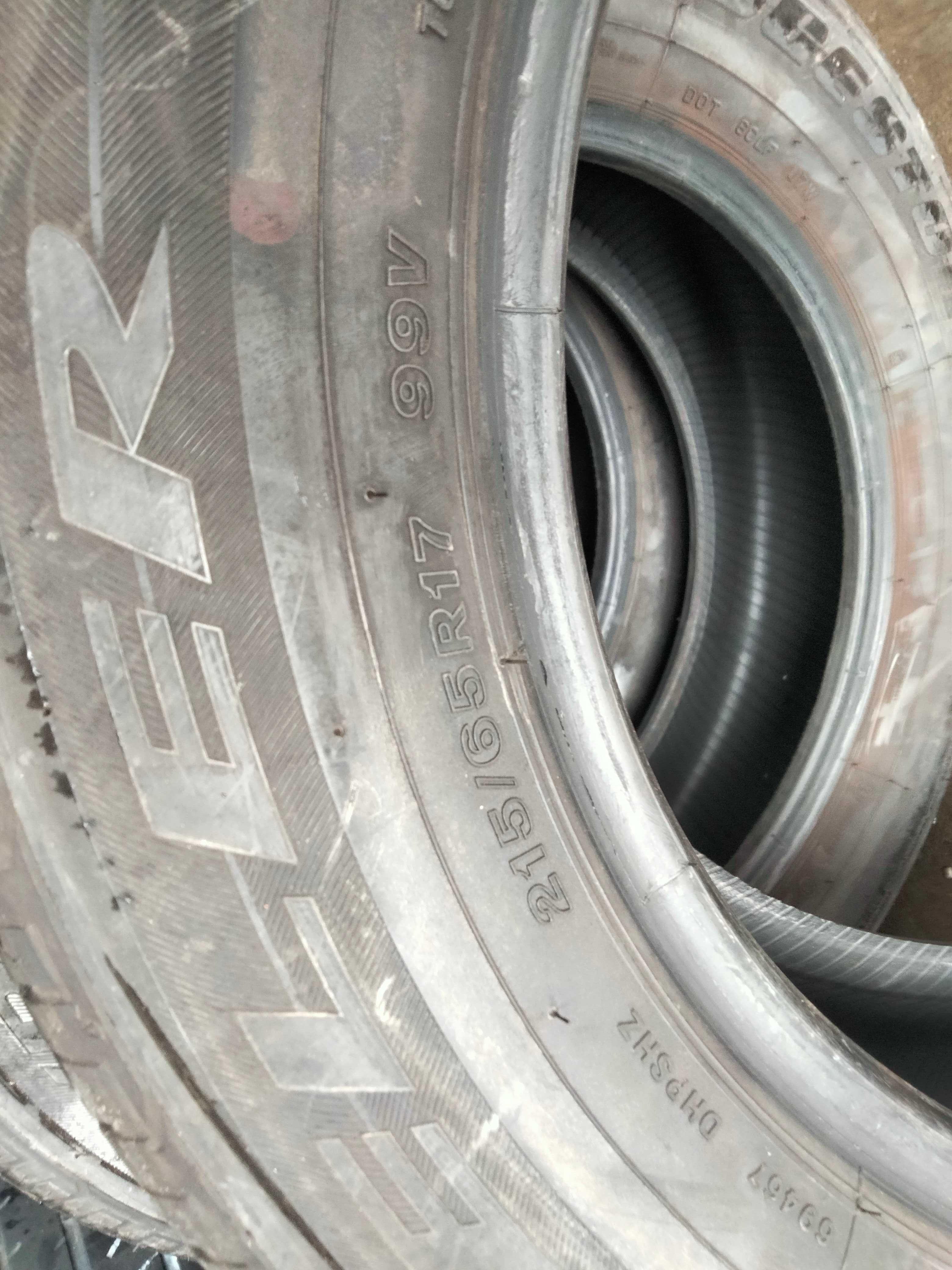 215 65 R17 Bridgestone