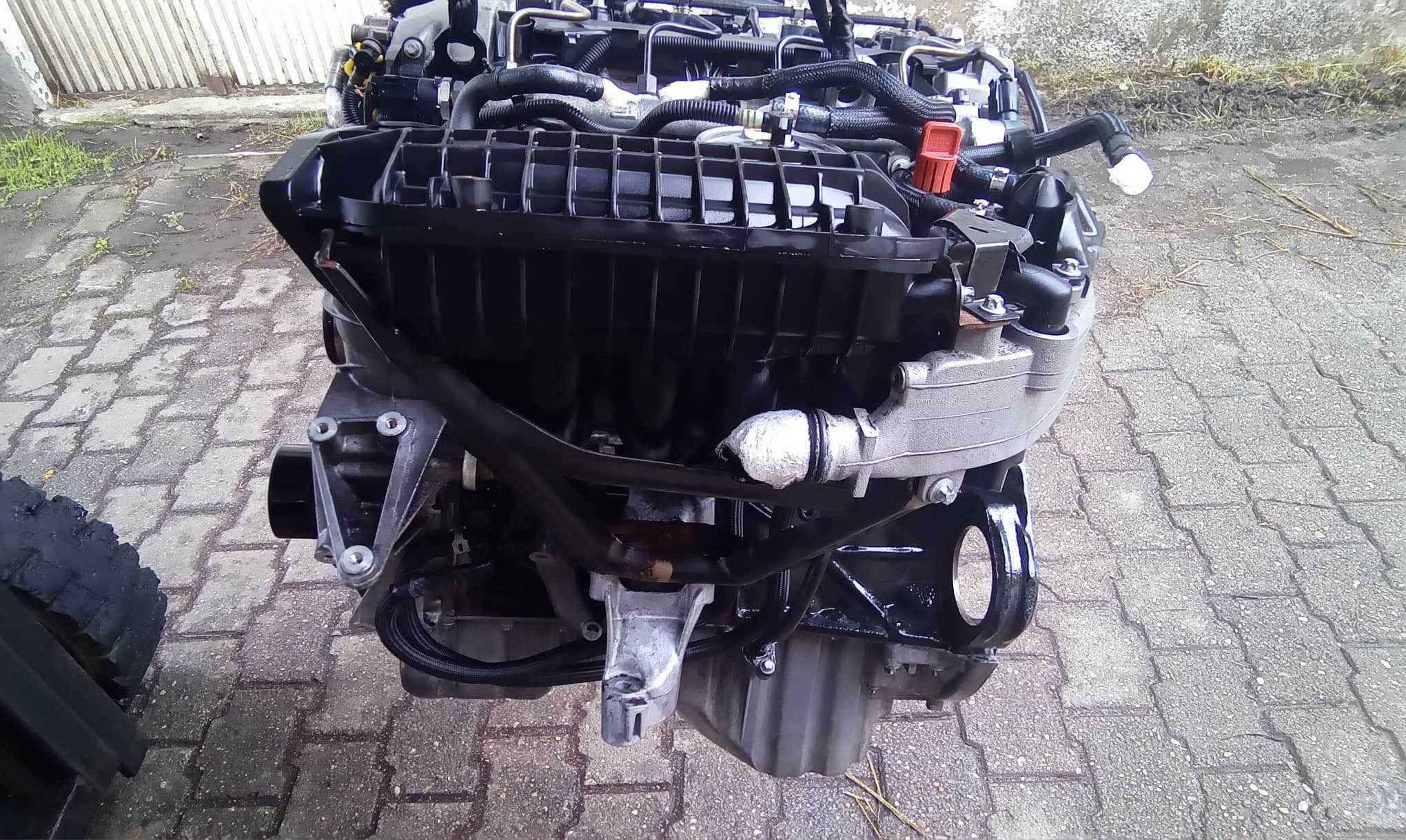 Motor 611962 Mercedes W203 C 220 CDI 143 cv - 2000