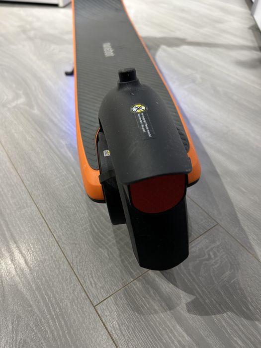 Електросамокат Segway Ninebot C2