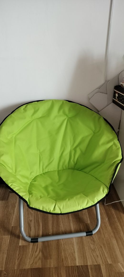 Cadeirão acolchoado