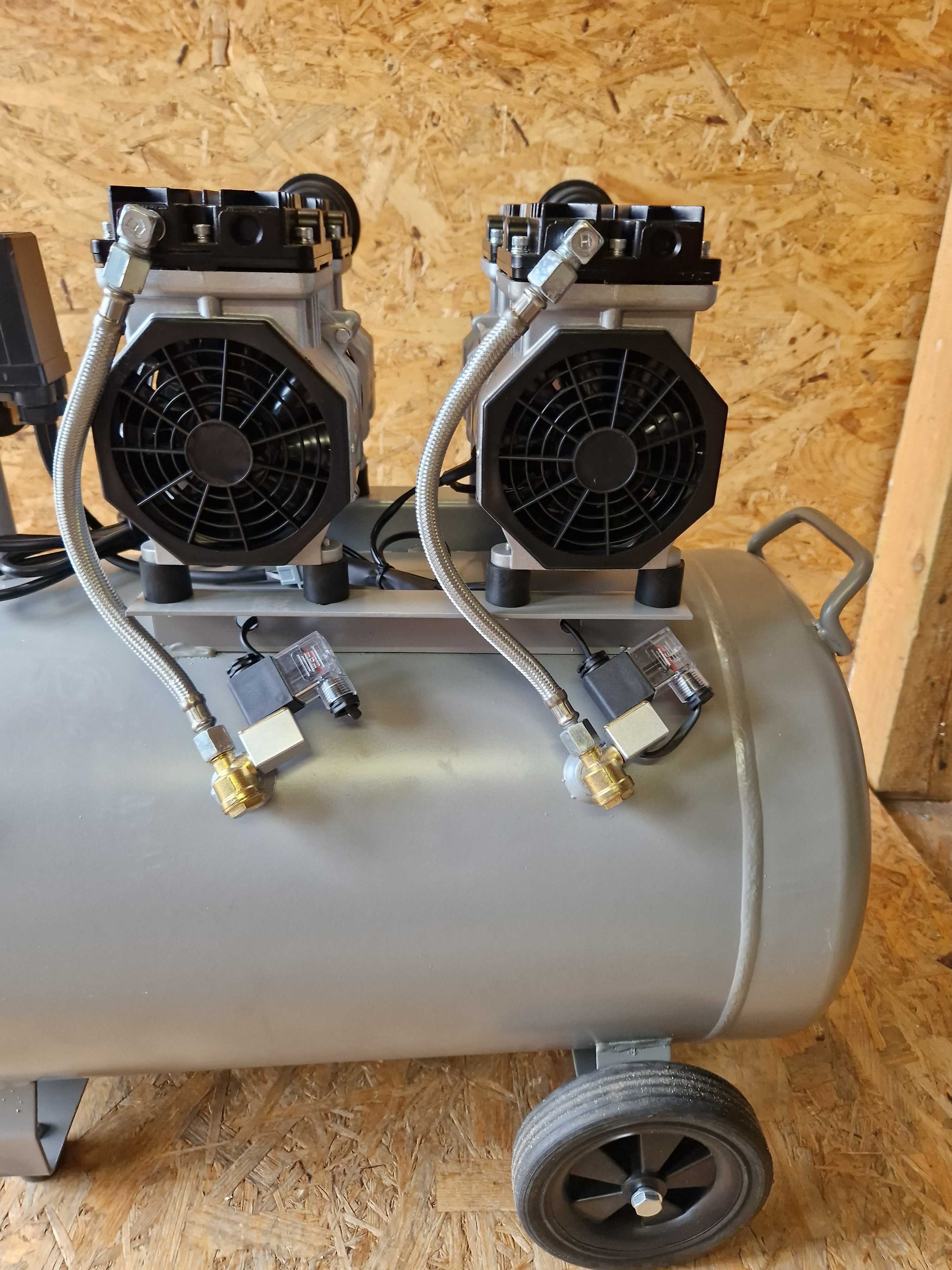 Kompresor bezolejowy 100L / 2 x 1500W KD1398