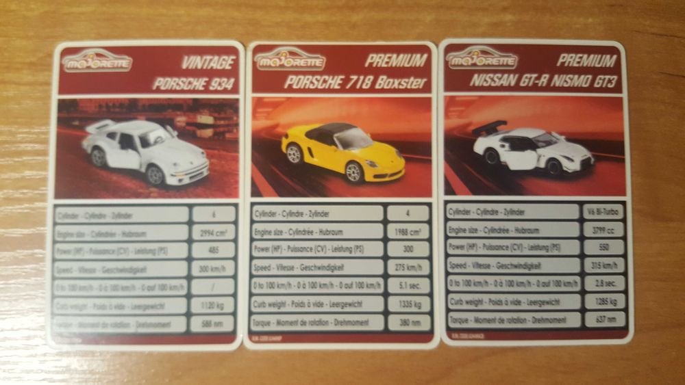 4x modele majorette porsche 934 RSR porsche boxter nissan GT-R +3karty