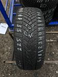 1 szt. opona używana zimowa 225/55r17 Goodyear UltraGrip Performance