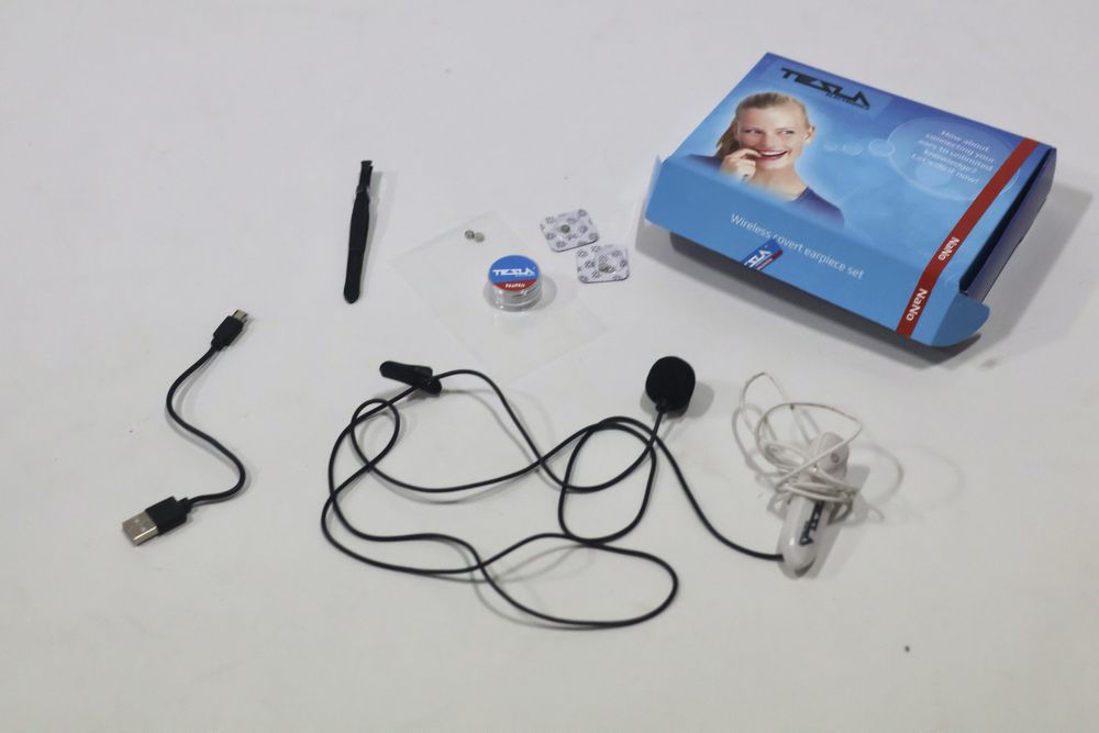 Tesla Electronics NaNo Wireless - miniaturowa słuchawka z mikrofonem