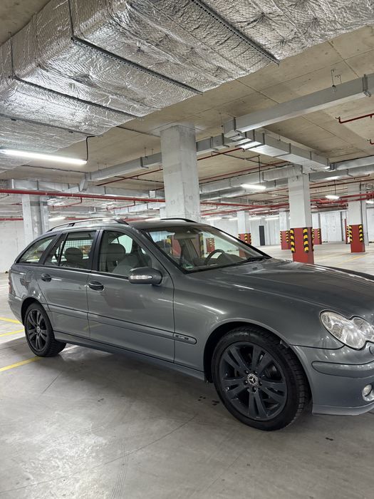 Продам Мерс С 203 2.2 автомат