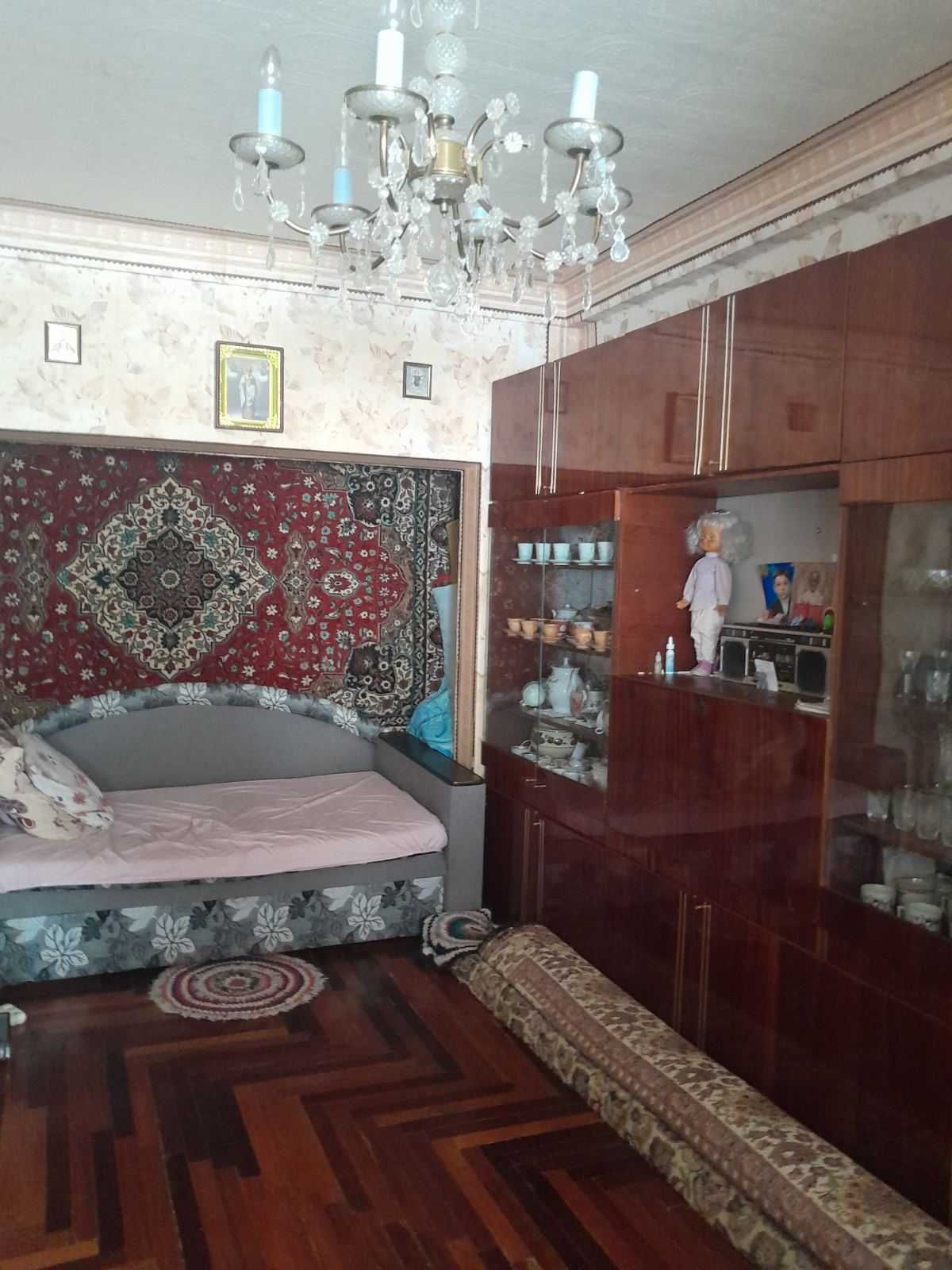 *2х кімнатна квартира по вул. Миколи Краснова, пос. Димитрова
