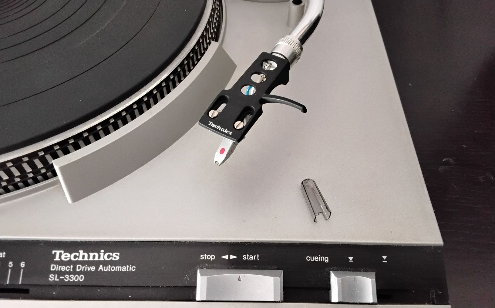 Technics SL-3300 direct drive automatic giradisco