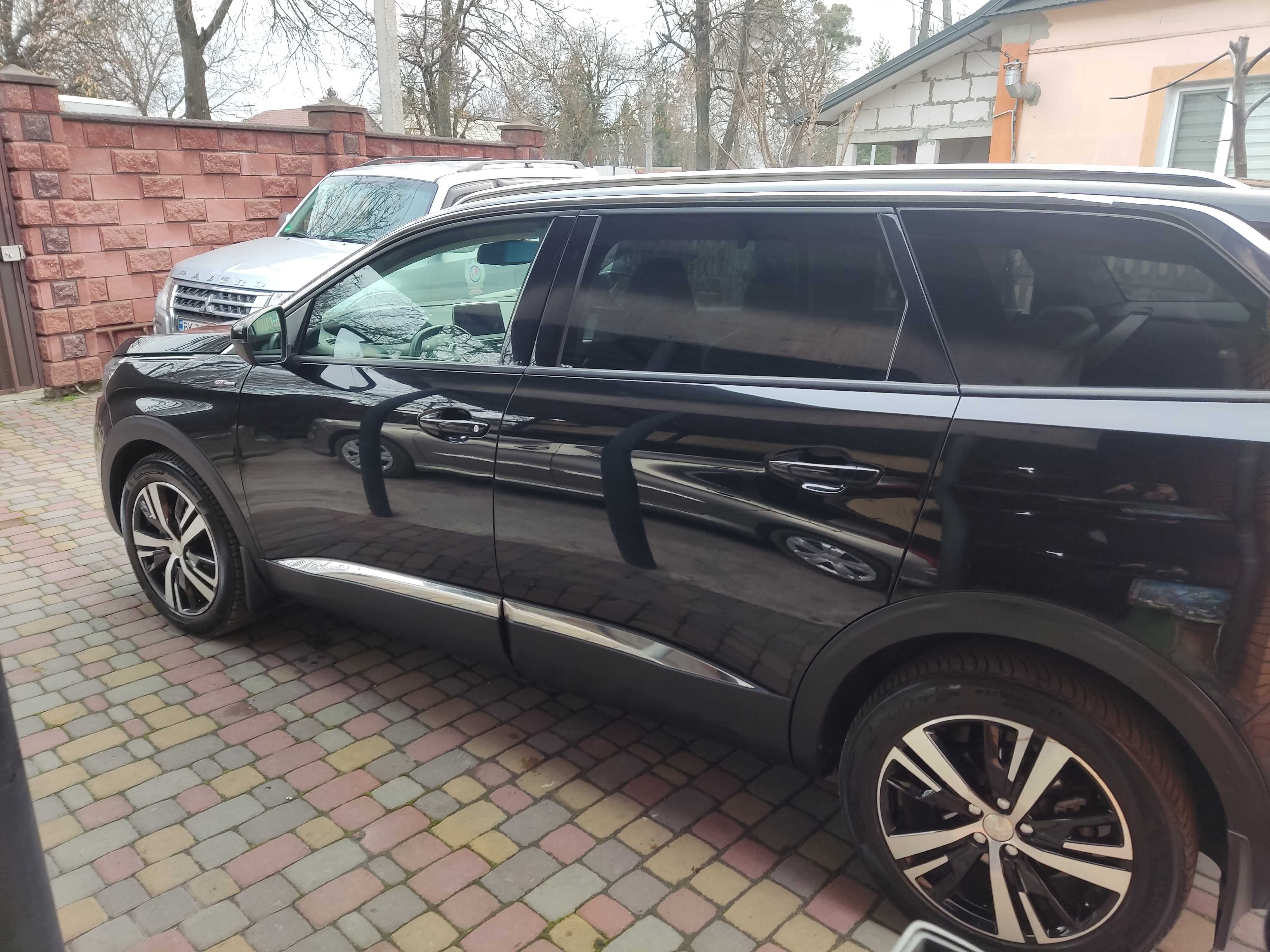 Peugeot 5008 GT line