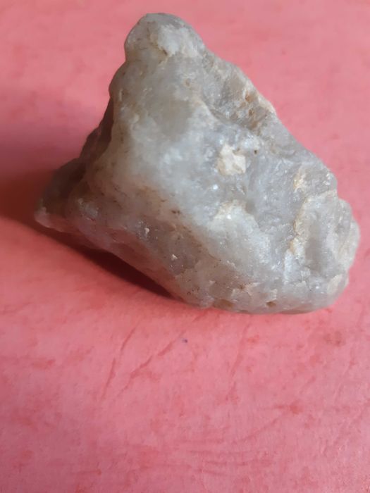 Білий (матовий) кварц - 149 грам.