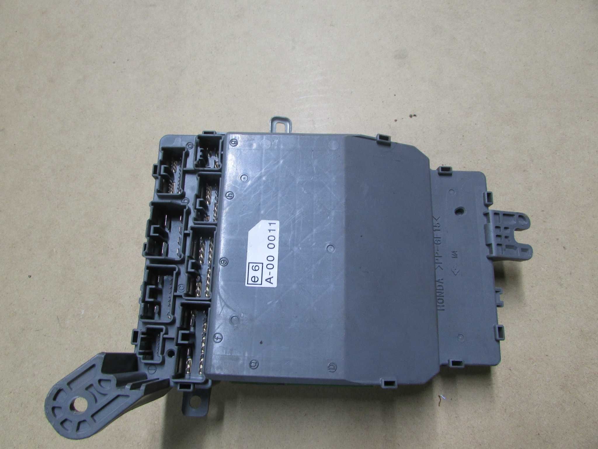 honda accord vii 03-08 modul bezpiecznikow