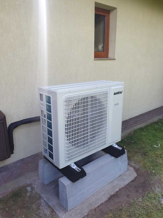Pompa ciepła AURATSU 8kW z bojlerem, buforem i montażem.