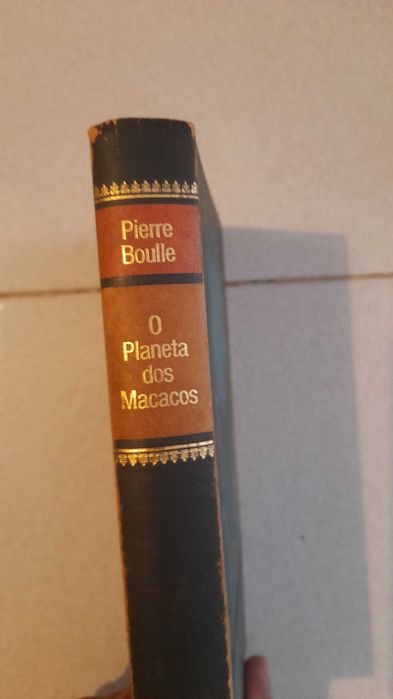 Livro Capa Dura O Planeta dos Macacos