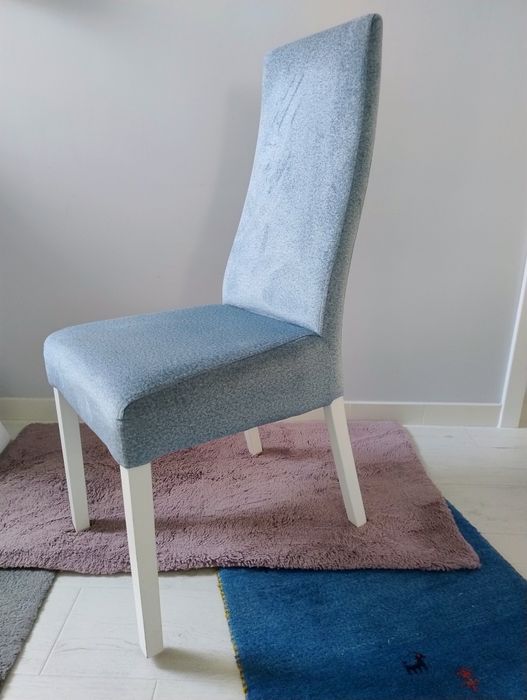 Krzesło w ładnym design, tapicerka zamszowa