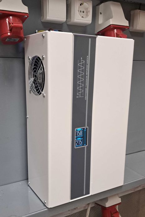 Стабілізатор напруги Warta 10кВт, симісторний