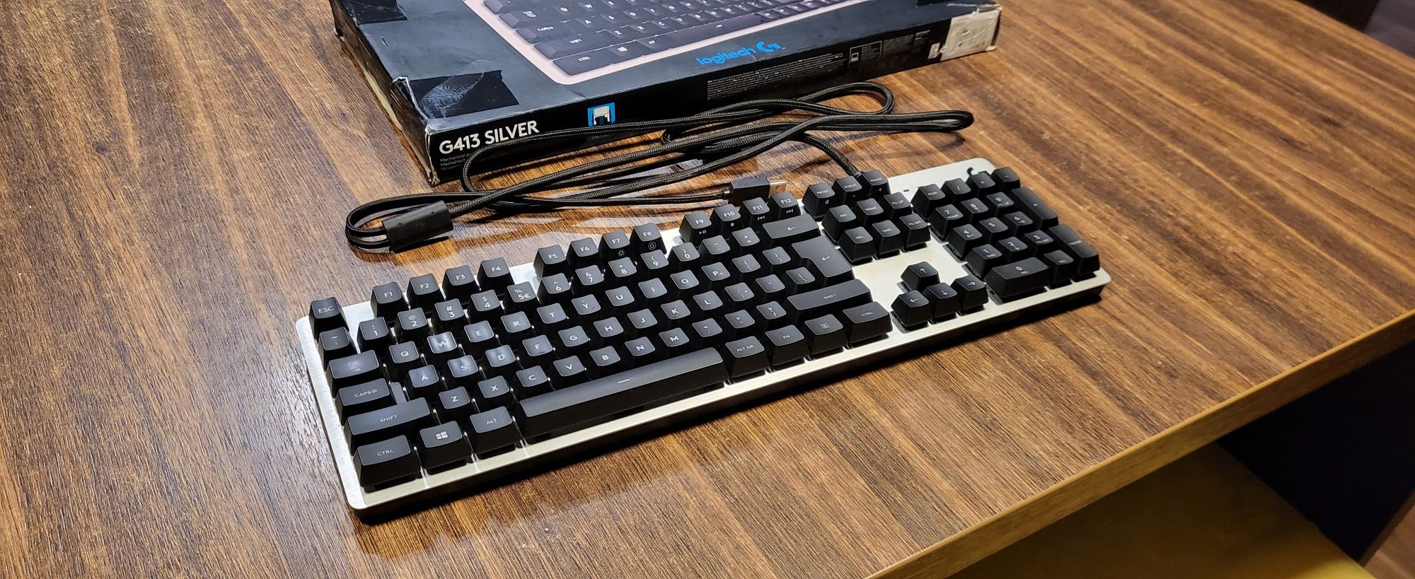 Klawiatura podświetlana Logitech g413 Silver  gamingowa