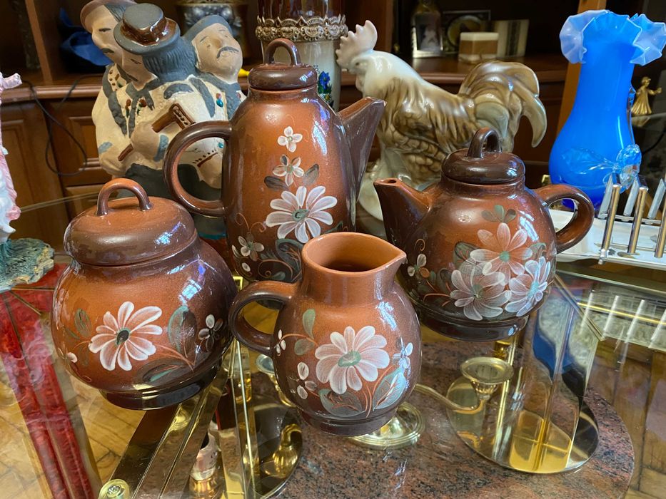 Продам керамічний набір для чаю.