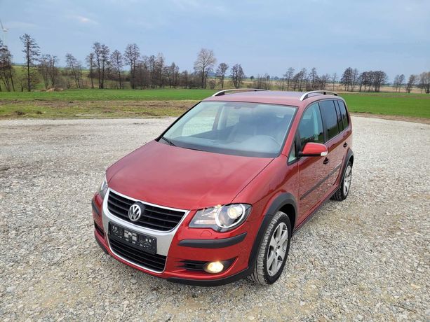 VW Touran cross 2009r benzyna  140km Nr tel 5x1x7x8x1x0x4x7x1