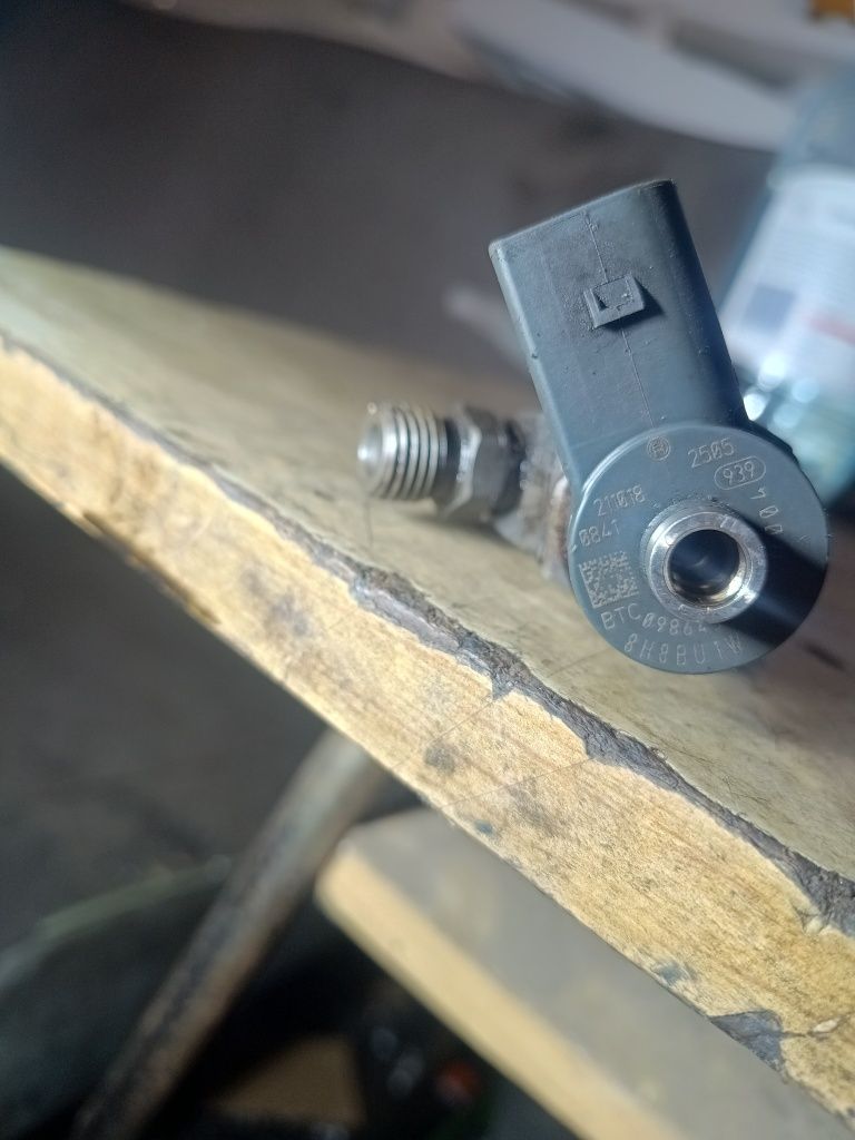 Wtryski wtrysk 2.0tdi VW Crafter I oryginał gwarancja komplet
