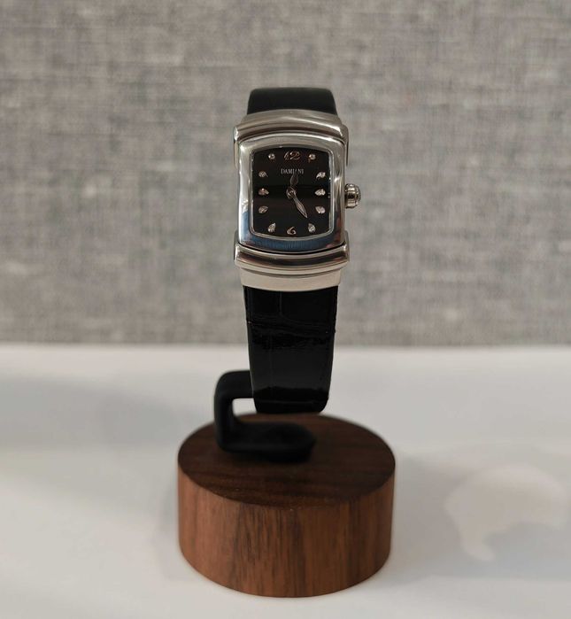 Жіночий годинник Damiani Swiss made Diamonds