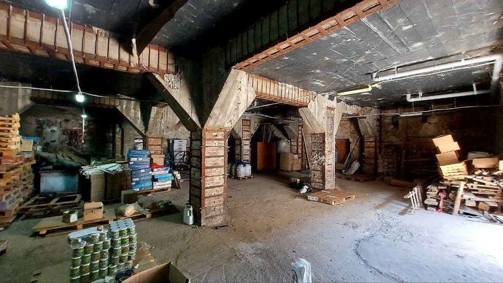 Виробничо-складський комплекс 2900 м2 з морозильними камерами 1100 м3