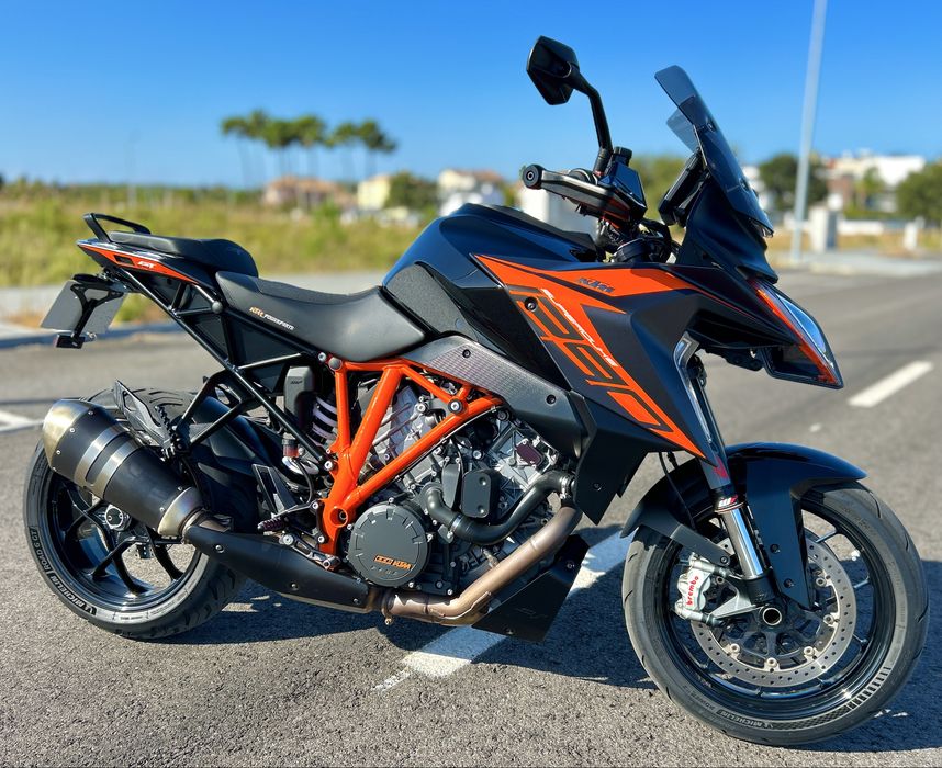 KTM 1290 Super Duke GT