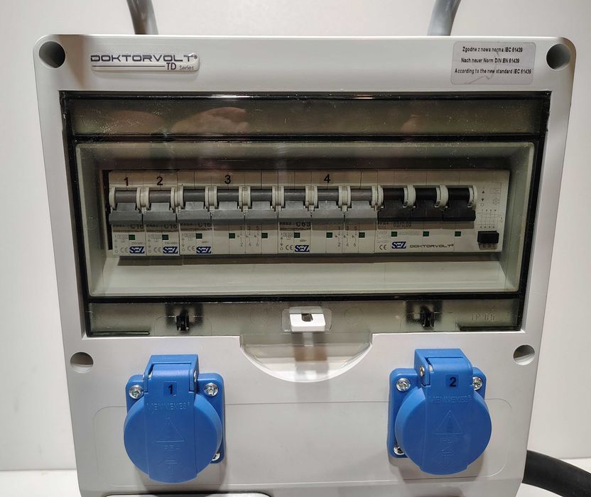 Rozdzielnica Doktorvolt DV-0304-D